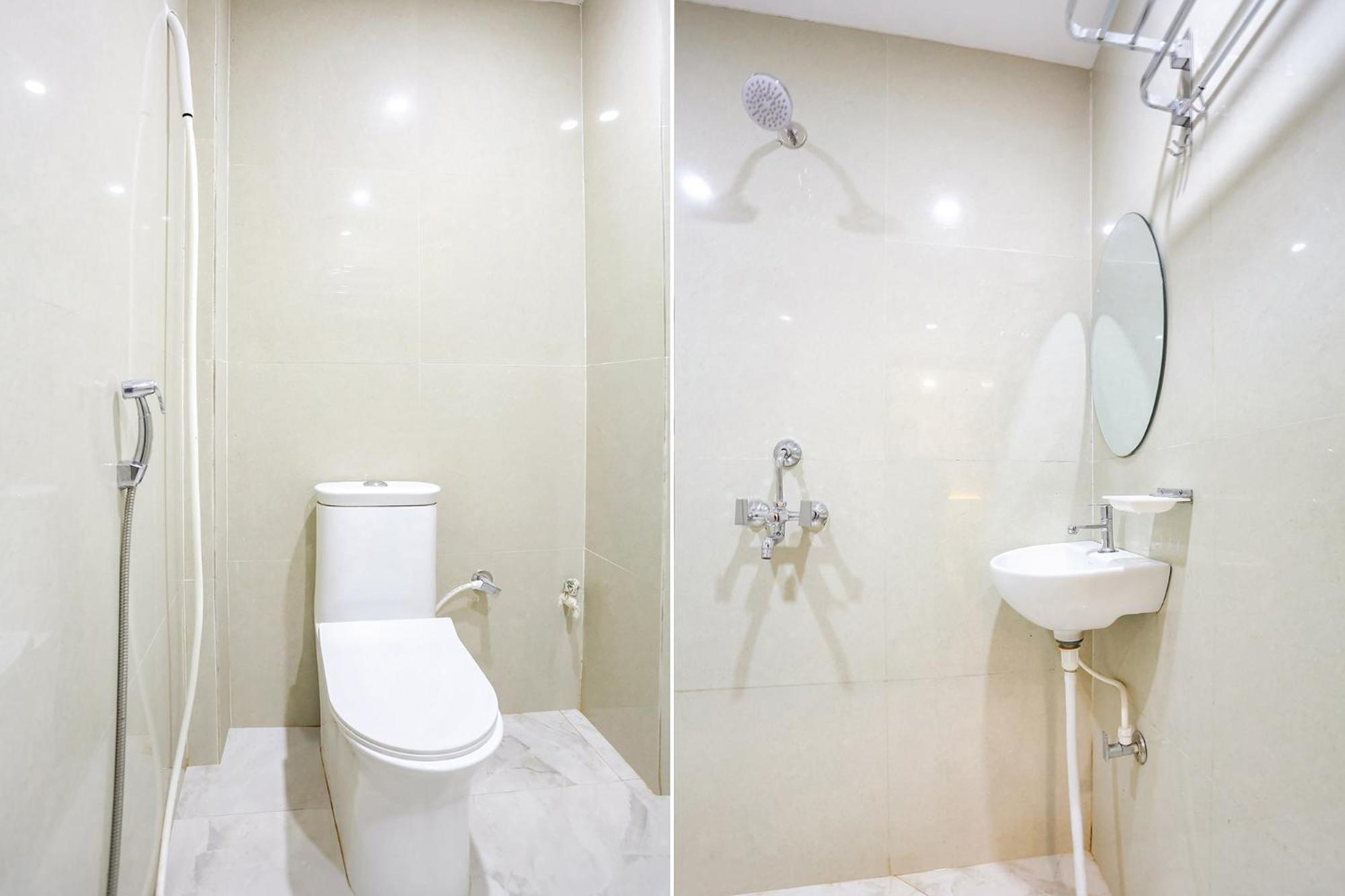 Fabhotel Hari Kunj 900 M From Kashi Vishwanath Temple Варанасі Екстер'єр фото